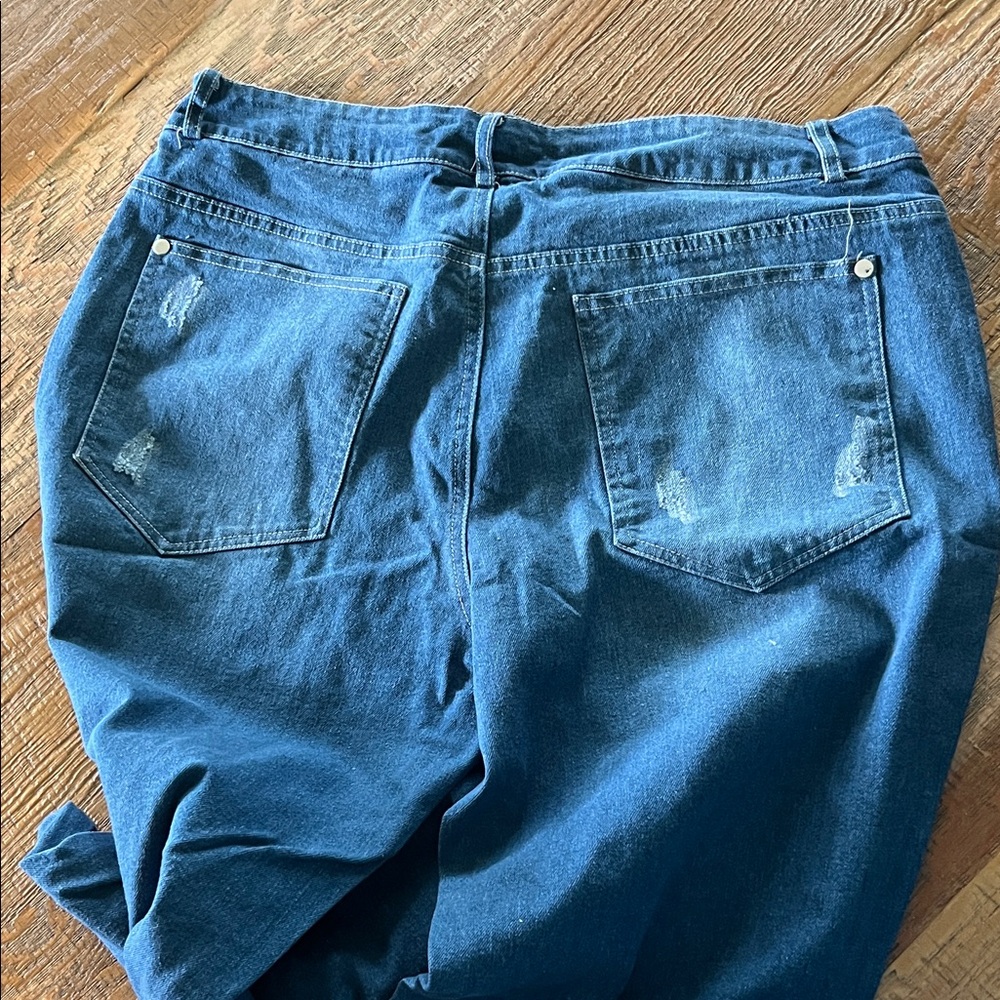 Casual Distressed Boyfriend Jeans in Deep Blue - Picture 6 of 7
